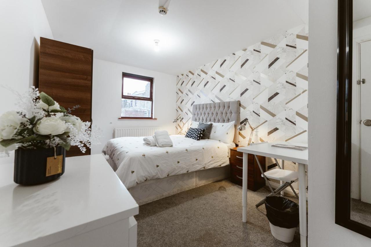 Whitechapel En-Suite Beds To Stay London Exterior photo